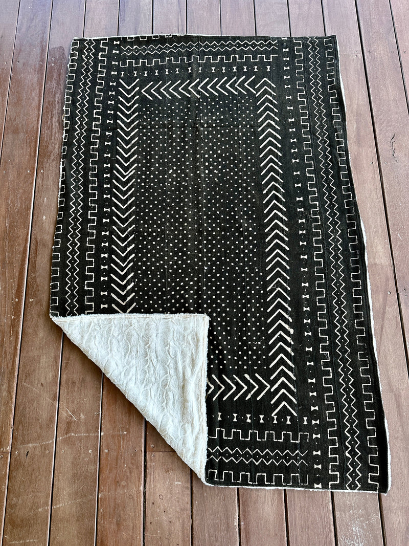 PALE Mudcloth blanket + more styles